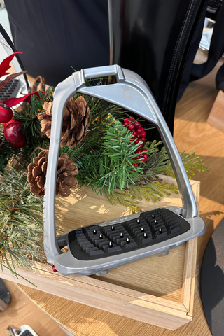 Flex-On Iron-S Safety Inclined Ultra Grip Stirrups Matte Grey/Grey/Grey