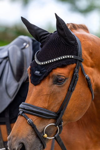 Equestrian Stockholm Velvet Bonnet Black