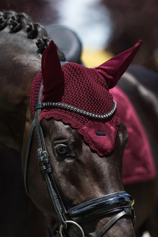 Equestrian Stockholm Velvet Bonnet Merlot