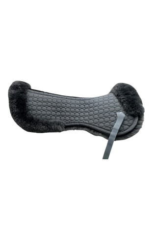 Mattes Sheepskin Half Pad Numnah DRESSAGE