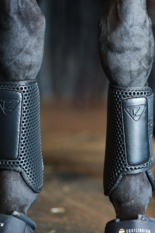 Equilibrium Tri-Zone Impact Sports Boots FRONT