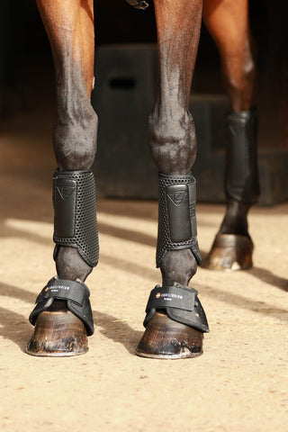 Equilibrium Tri-Zone Impact Sports Boots FRONT