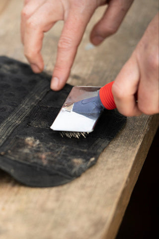 Equilibrium Velcro Cleaner Brush