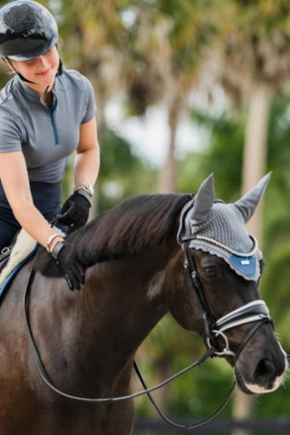 Equestrian Stockholm Bonnet Metallic Blue