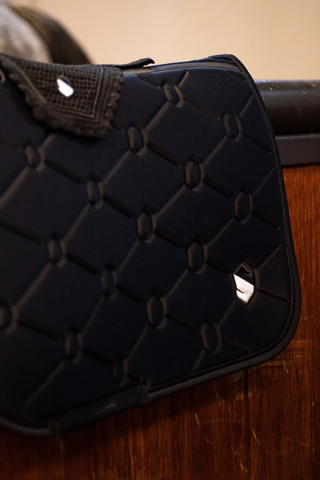Samshield Spineshield Embroidery Jump Saddle Pad