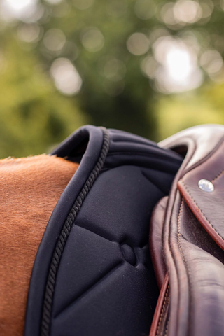 Samshield Spineshield Embroidery Jump Saddle Pad