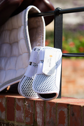 Equilibrium Open Front Tendon Boots