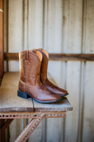 Ariat Mens Heritage Roper Wide Square Toe Boot