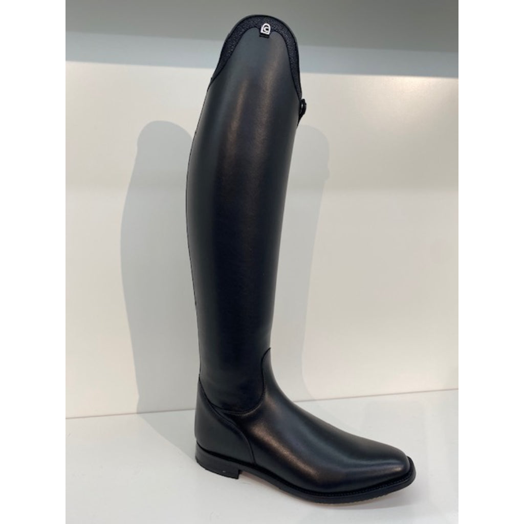 Cavallo Insignis Slim Boots Black with Ray Optic Bow – Horse in