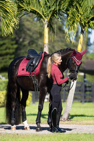 Equestrian Stockholm Bonnet Bordeaux