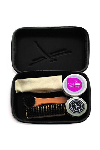 FreeJump Luxury Leather Care Kit in Case