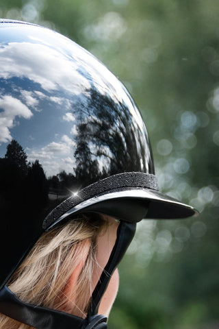 FairPlay Quantinum Eclipse 2.0 Shiny Helmet with Wide Peak