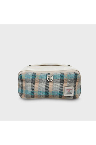 Islander Toiletry Bag
