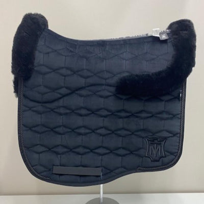 Mattes Eurofit Velvet Dressage Saddle Pad with Sheepskin Lining BLACK