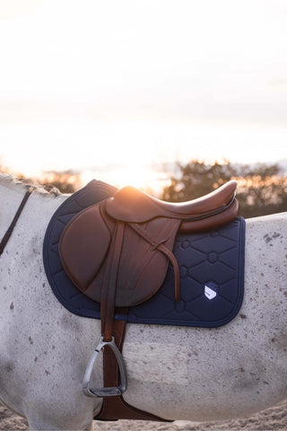 Samshield Spineshield Embroidery Jump Saddle Pad