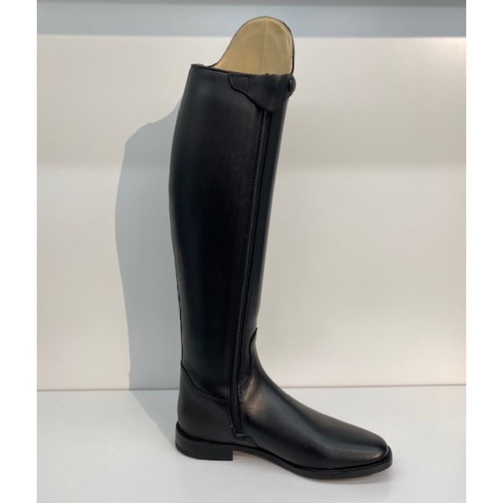 Cavallo Insignis Slim Dressage Boots with Patent Bow and Crystals Horse in the Box